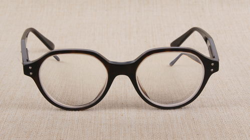 匠心之眸 Bottega Veneta眼镜的艺术格调与专业养护指南